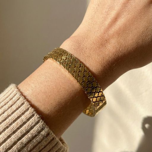 Gold Textured Bracelet for Women – Elegant Designer Pattern Bangle | Premium Minimal Daily Wear Jewelry