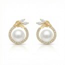 Infuse your jewelry collection with the serene beauty of nature and the timeless elegance of pearls. These gold-toned studs feature an artistic blend of organic leaf motifs and radiant halos, offering a sophisticated, high-jewelry aesthetic.